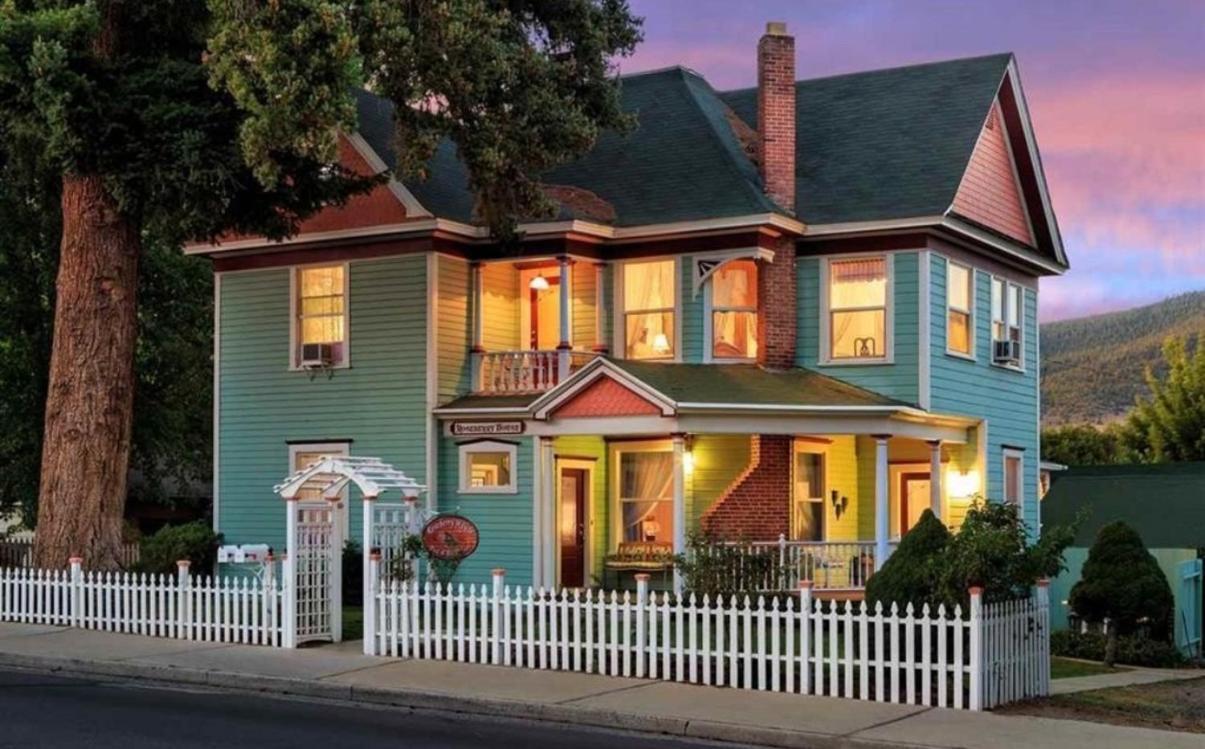 Roseberry House Bed And Breakfast Susanville Exterior foto